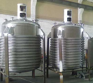过磷酸反应釜腐蚀了怎么修补维护？采用XK117耐磨防腐材料